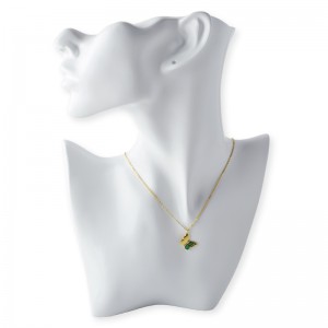 Колие с висулка от камък с пеперуда 45 5 см